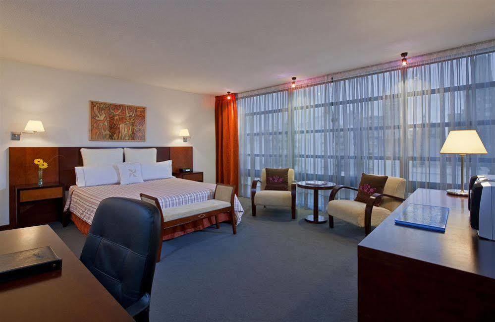 Four Points By Sheraton Монтевидео Экстерьер фото